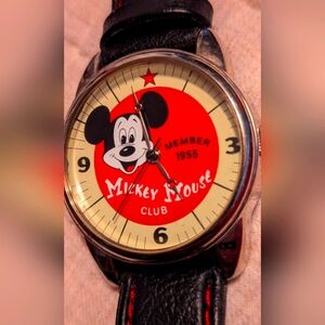 Vintage NIB Disney Mickey Mouse Club Anniversary Watch  Member Watch Tin 1955